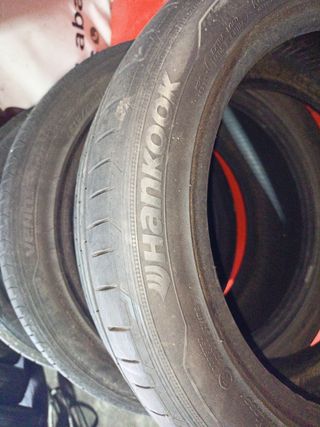 4 Neumáticos 215/45/16