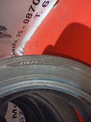 4 Neumáticos 215/45/16