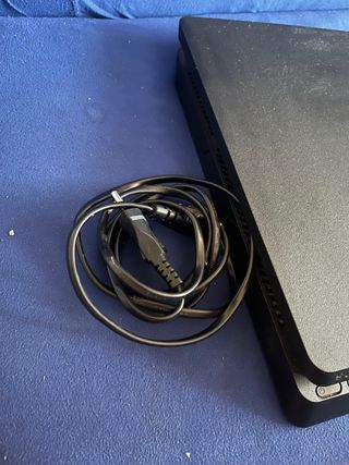 PS4 Slim 1TB - PlayStation 4 Slim Negra