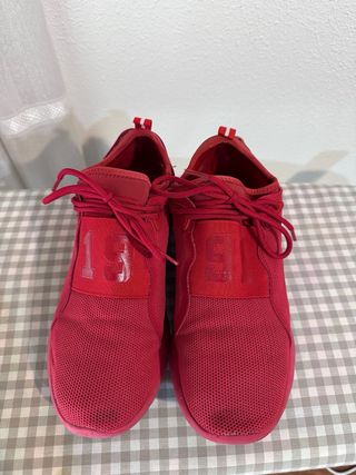 Zapatillas Pull and Bear Rojas
