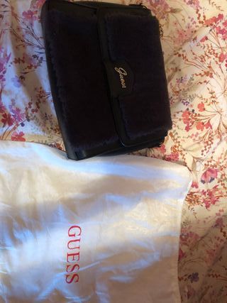 Bolso Guess - Piel y Pelo Sintético