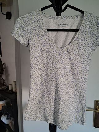 Camiseta Clockhouse XS - Azul y Blanca