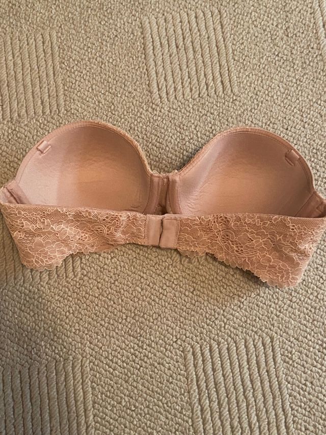 Sujetador bandeau beige - sin tirantes