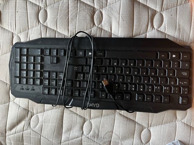 Teclado Gamer Negro