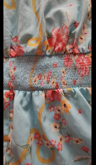 Mono corto estampado floral.
Con etiqueta 