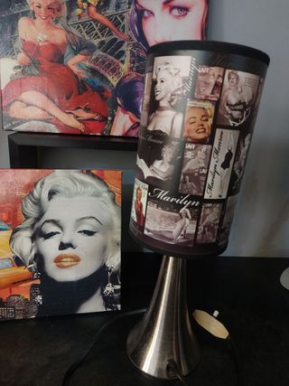 2 Quadri Marilyn Monroe + Lampada