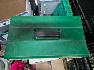 Nevera portátil antigua