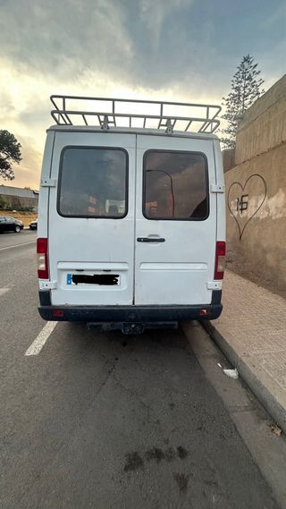 Mercedes-Benz 212d 1998