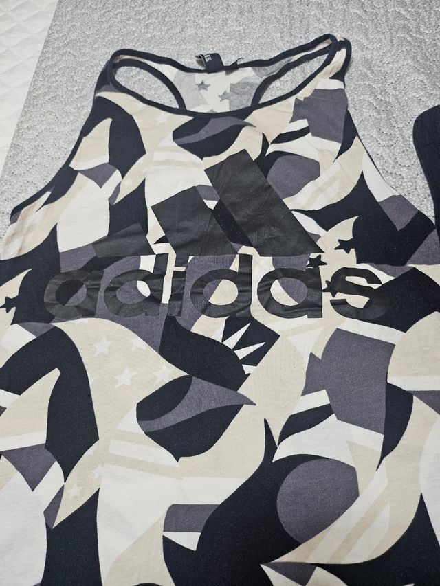 Tops Adidas -3  camisetas de tirantes