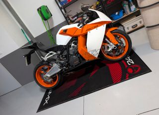 KTM RC8
