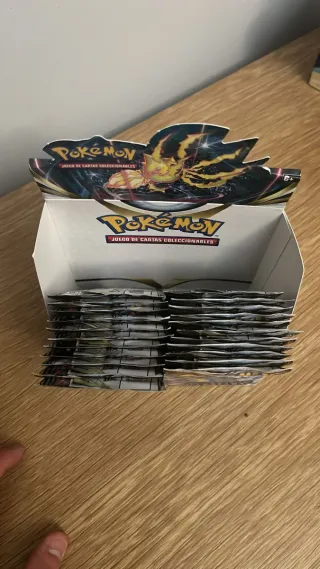 Sobres Pokemon Tempestad Plateada TCG