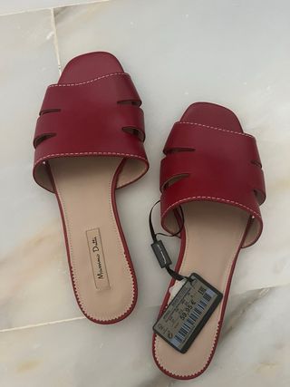 Sandalias Massimo Dutti rojas, talla 37