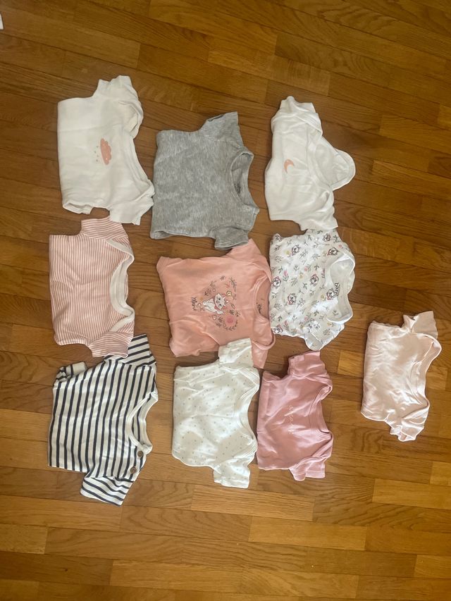 12 Bodys Bebé 0-3 meses