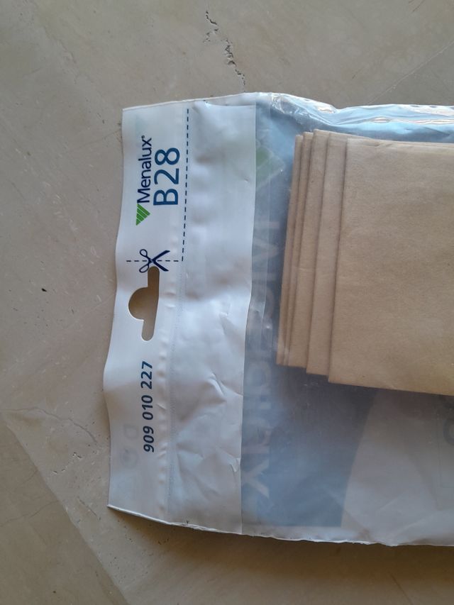 10 Sacchetti per aspirapolvere Menalux B28