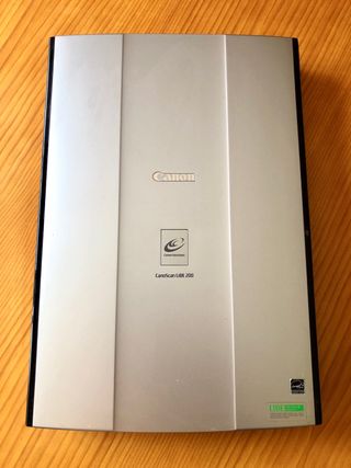 Escáner Canon LiDE 200