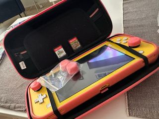 Nintendo Switch Lite Rosa-Amarilla
