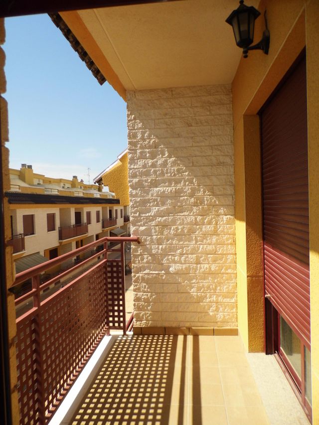 Tríplex 3 hab, 3 baños, 2 terrazas