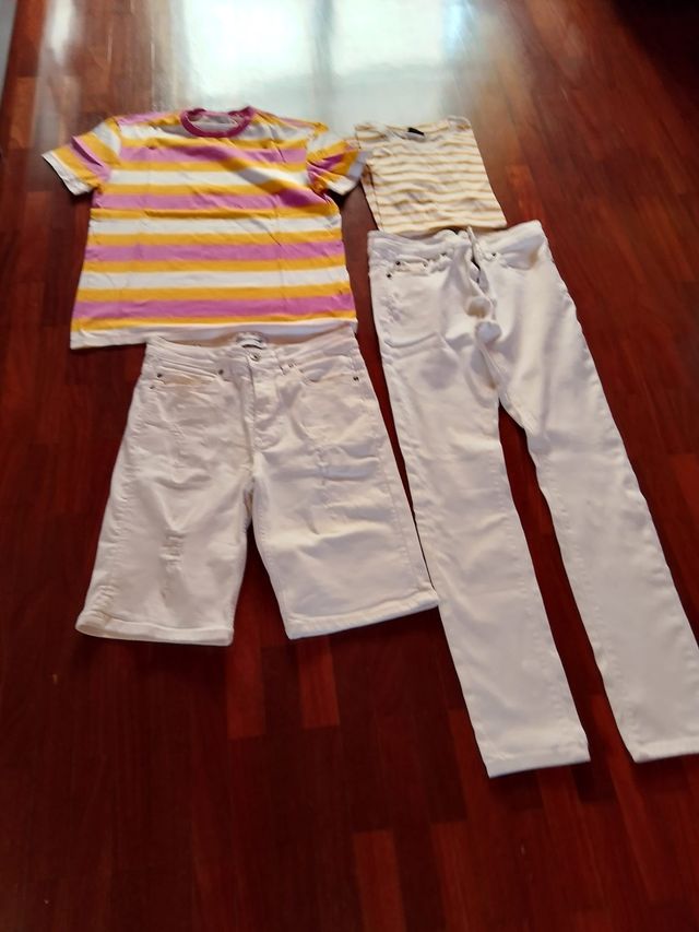 2 Camisetas y pantalones blancos