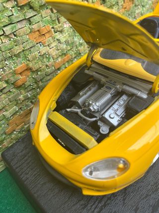 Mustang Mach III – Escala 1:18 – Con base 