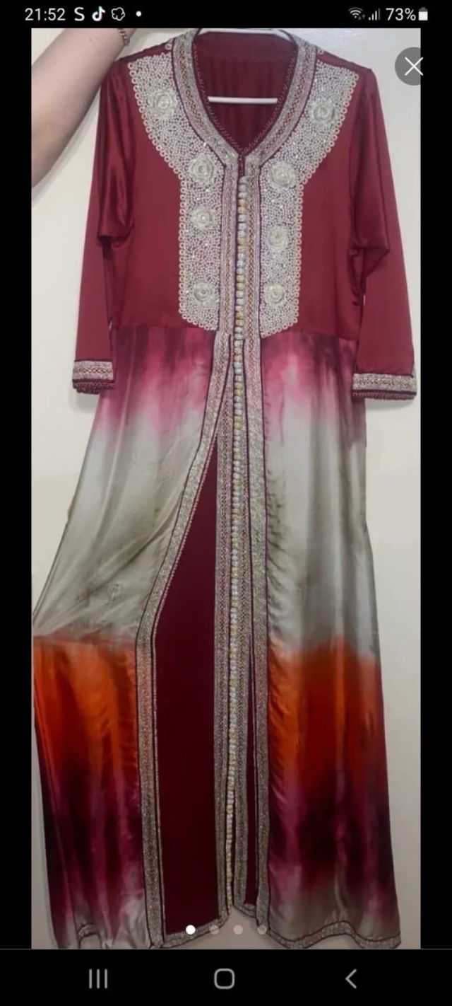 Caftán marroquí rojo anaranjado