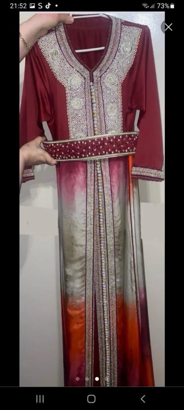 Caftán marroquí rojo anaranjado