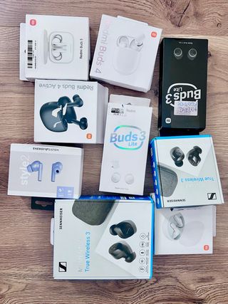 Pack 9 auriculares de marca - LEER