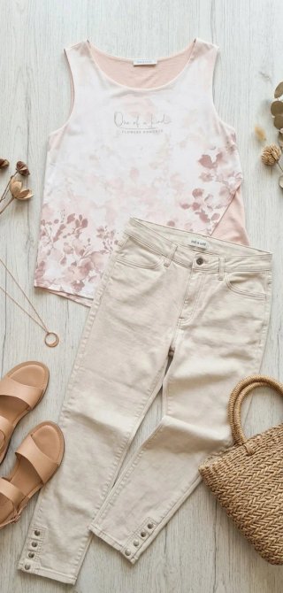 Top asimétrico beige y rosa