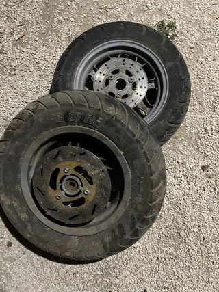 Ruedas moto usadas 12"