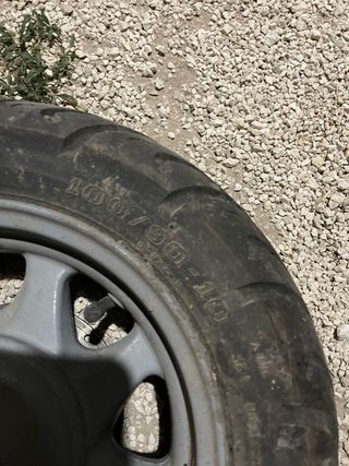 Ruedas moto usadas 12"