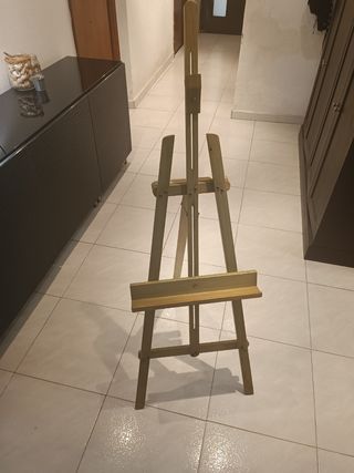 Caballete de madera para pintura 