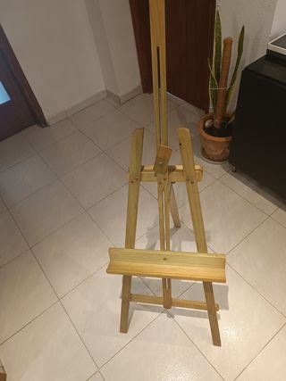 Caballete de madera para pintura 