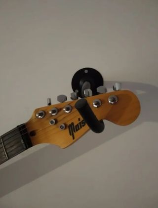 Guitarra Maison Strato negra
