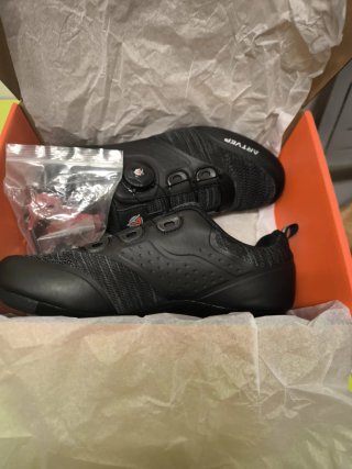 Scarpe da ciclismo+ciaspole Shimano SPD, Nuove
