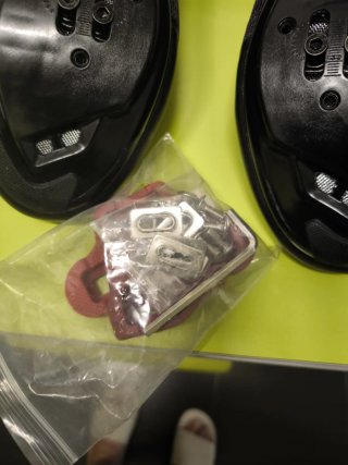 Scarpe da ciclismo+ciaspole Shimano SPD, Nuove