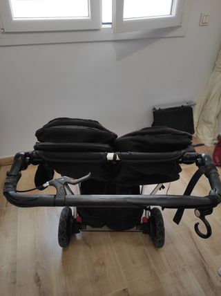 Carrito gemelar Mountain Buggy Duet