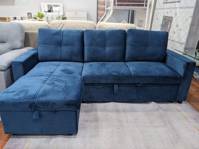 Sofá cama azul terciopelo