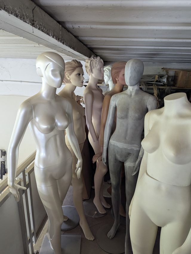 Manichini nuovi con snodi abbigliamento uomo donna