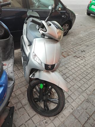 Moto Peugeot Tweet 50  el motor no le funciona 