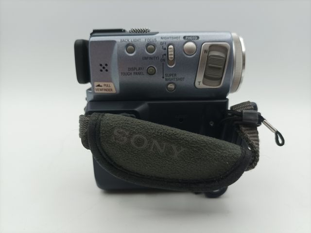 Sony DCR-PC5E Mini DV Cámara - Gris