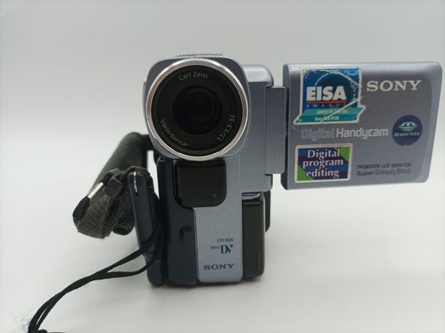 Sony DCR-PC5E Mini DV Cámara - Gris