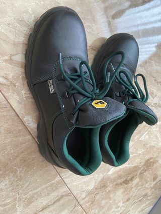 Zapatos seguridad - negros y verdes