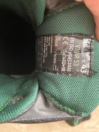 Zapatos seguridad - negros y verdes