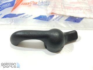 Manilla deflector ventanilla puerta der. Fiat 127