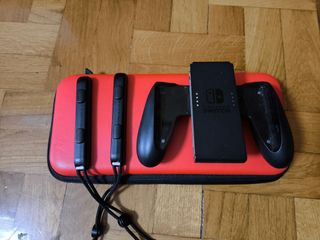 Nintendo Switch Azul/Rojo Versión 2019. Como Nueva
