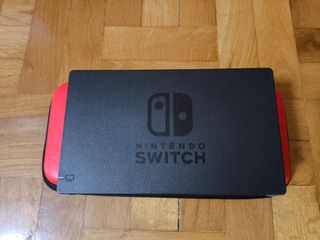 Nintendo Switch Azul/Rojo Versión 2019. Como Nueva
