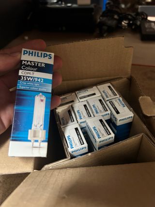 Lâmpadas Philips CDM-T 70W/942 - G12 x10 unidades