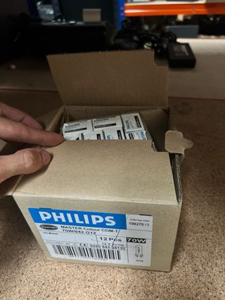 Lâmpadas Philips CDM-T 70W/942 - G12 x10 unidades