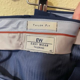 Traje azul marino - talla M