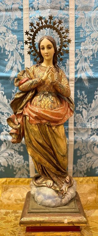 Inmaculada Olot. 76cm. 