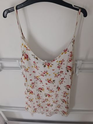 Blusa tirantes flores